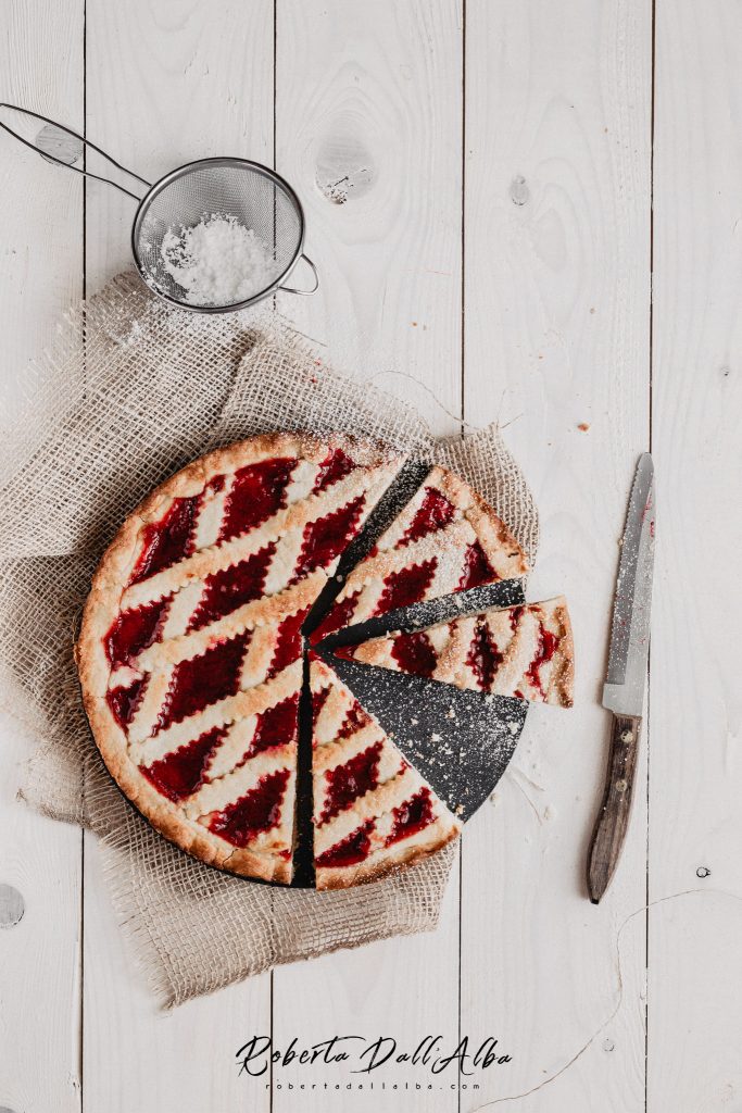 Homemade italian crostata with strawberries' jam