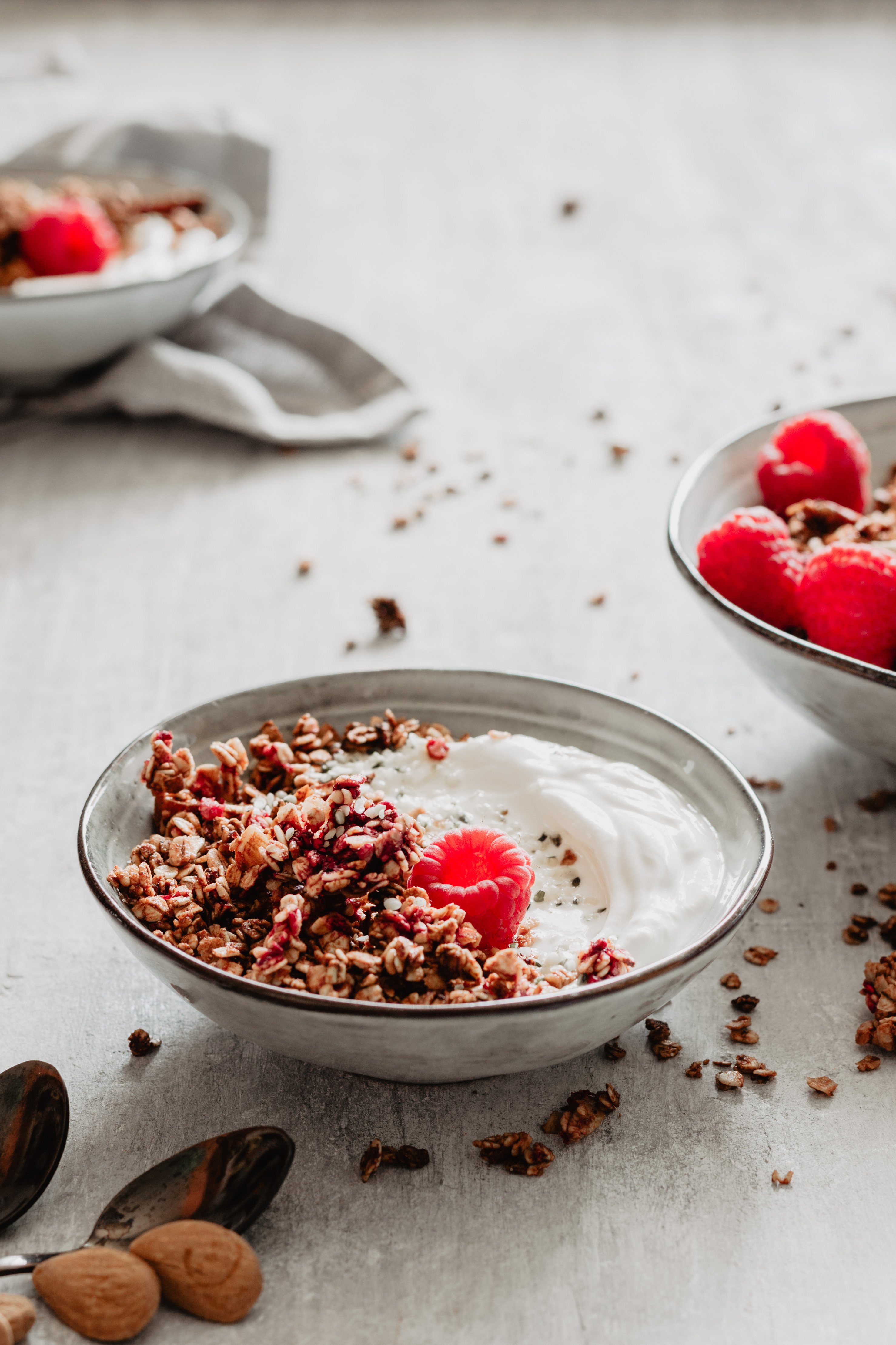 healthy raspberry granola