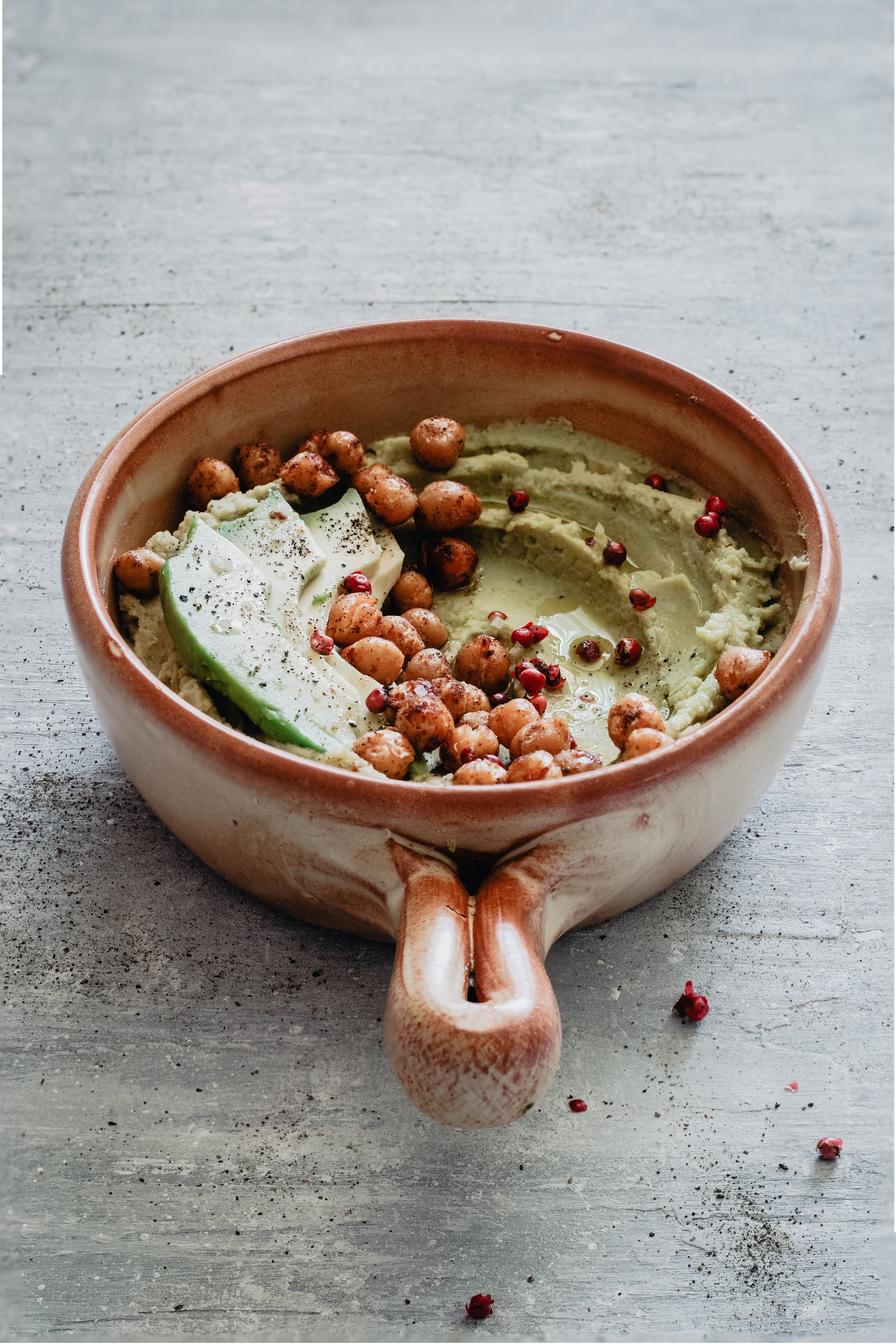 easy avocado hummus