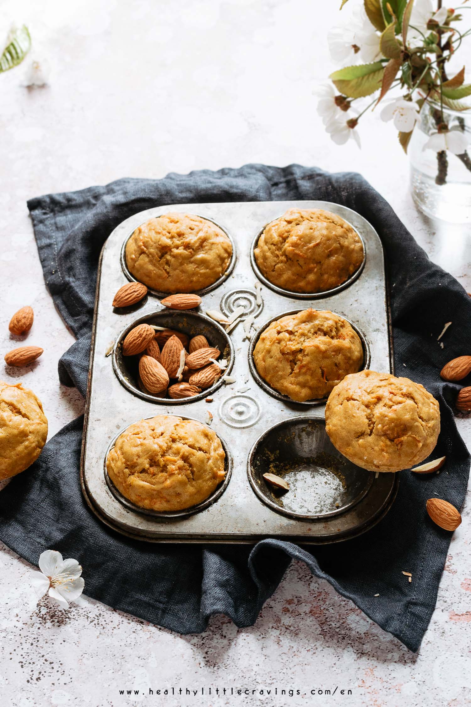 How to make healthy easy carrot cake cupcakes from scratch