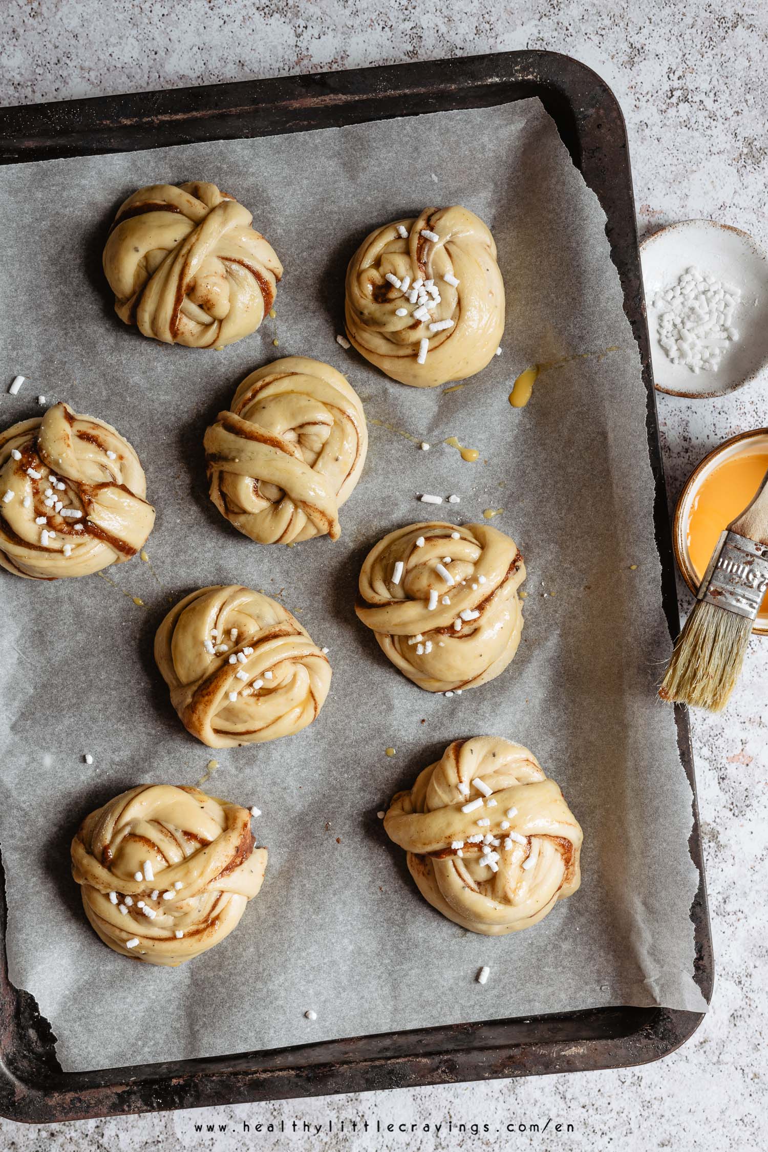 How to make cinnamon cardamom buns like in Sweden