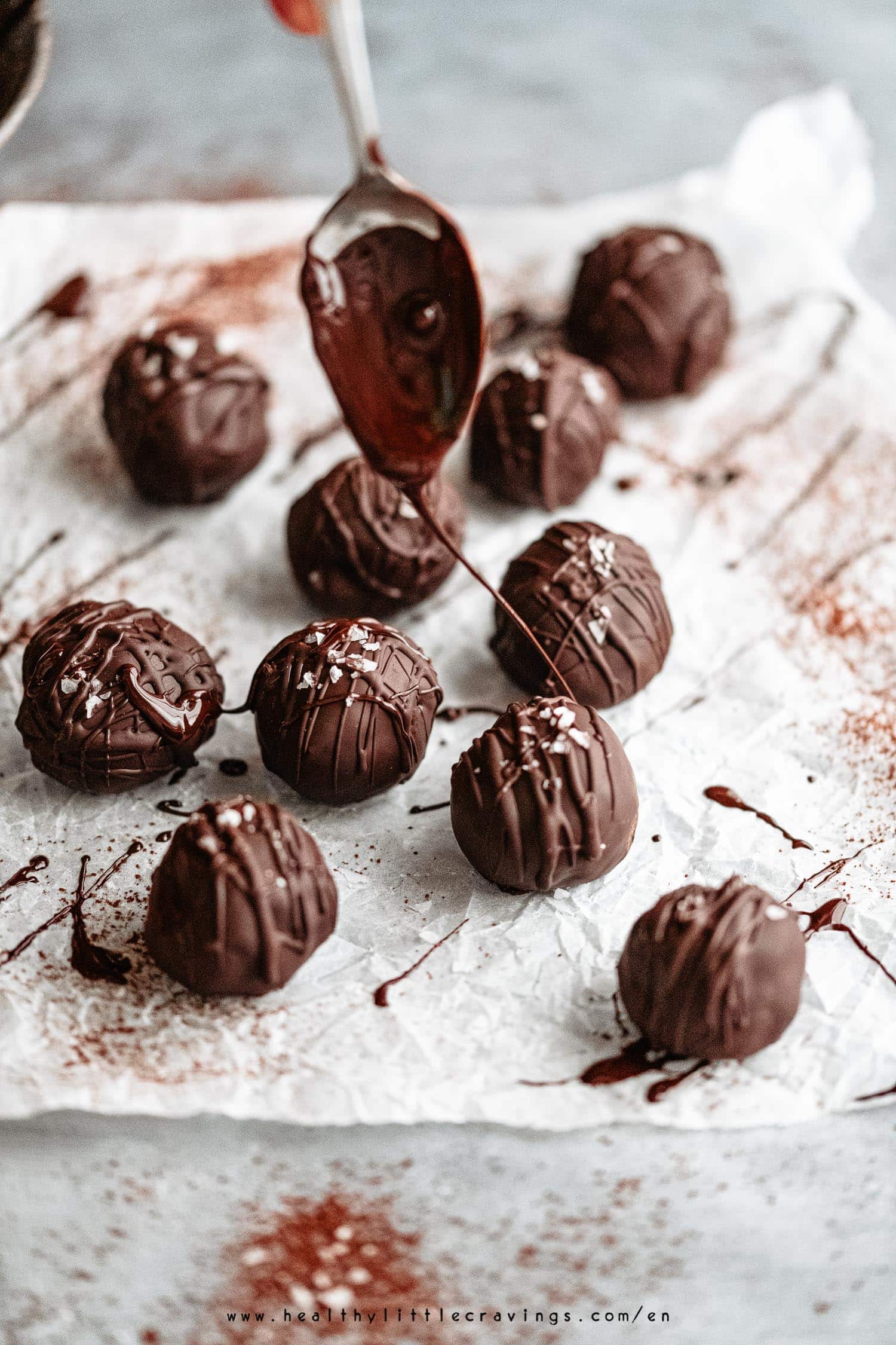 4-Ingredient Homemade Chocolate Truffles With Figs