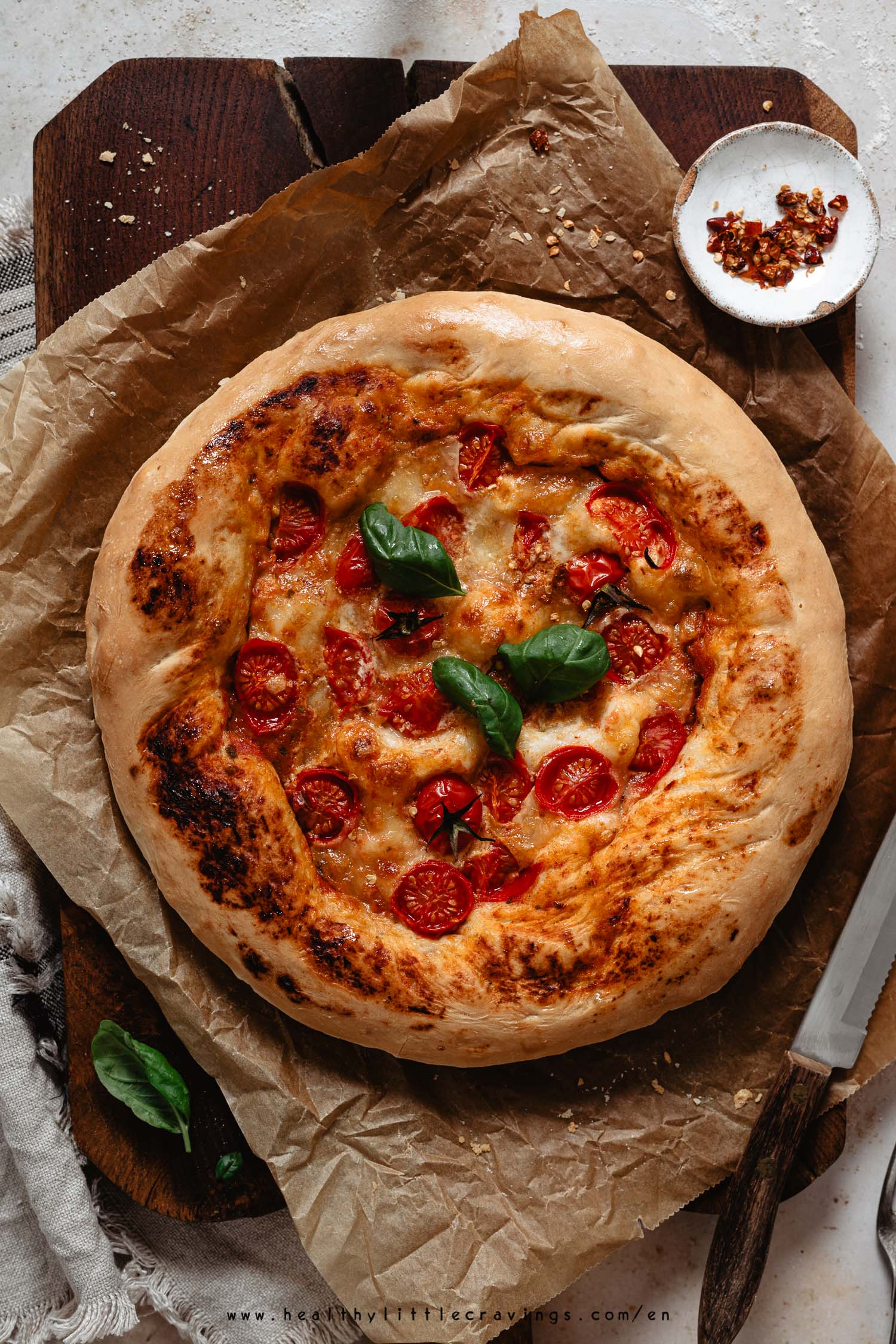 A beautiful pizza margherita