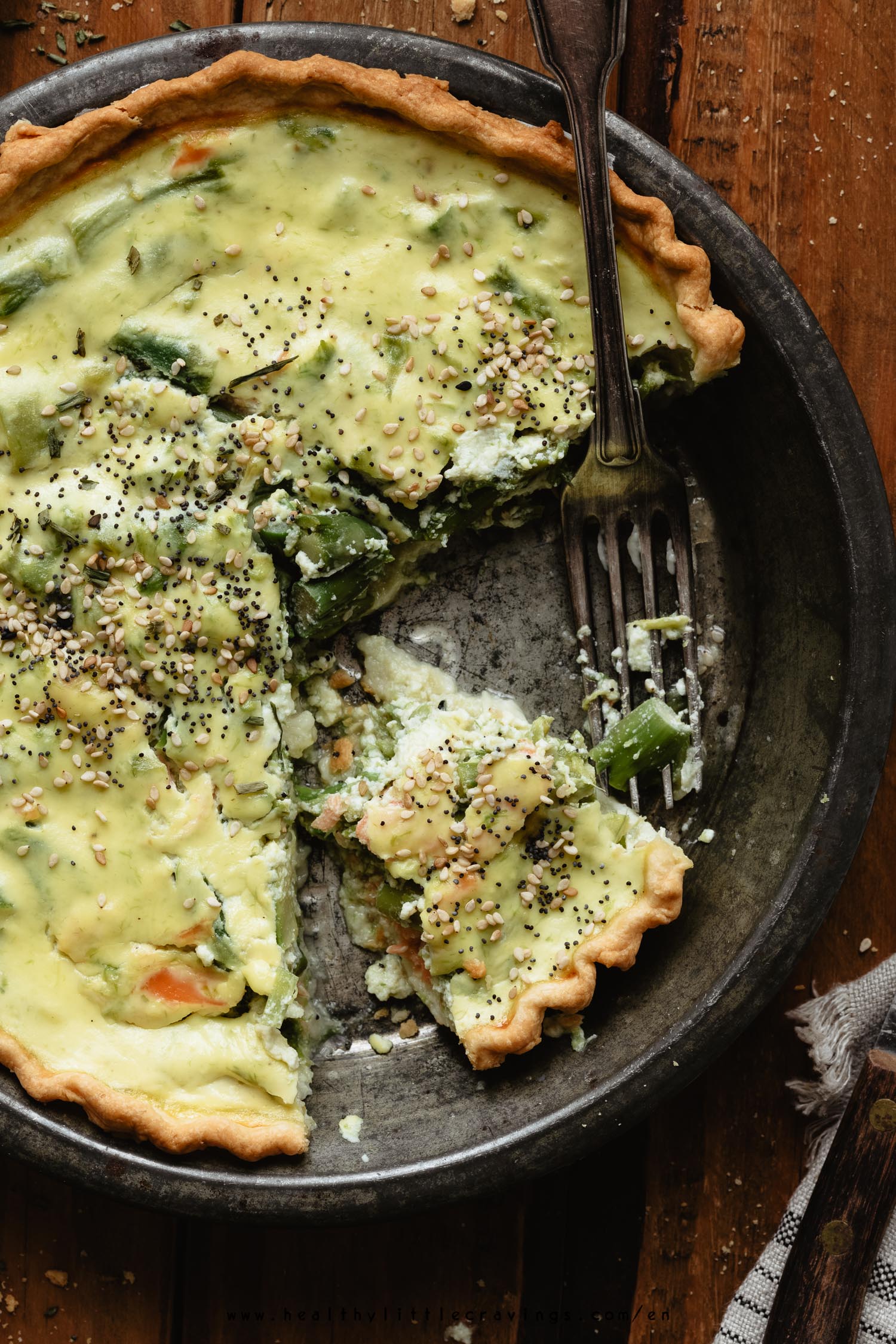 HEALTHY ASPARAGUS QUICHE RECIPE / WITH VEGETARIAN OPTION