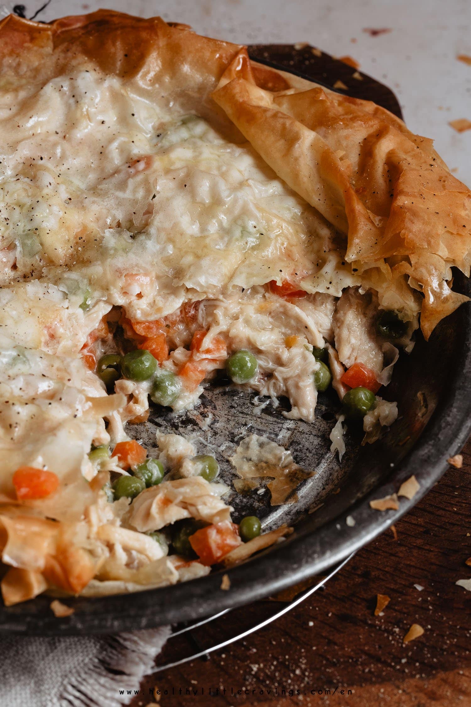 The inside of this healthy chicken pot pie