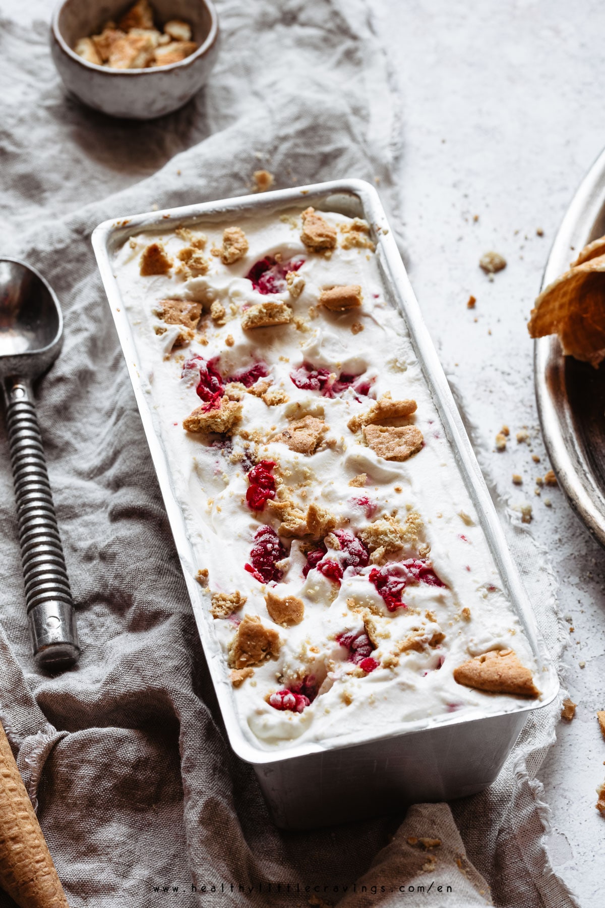 My cheesecake no churn ice cream with Digestive cookies and raspberries